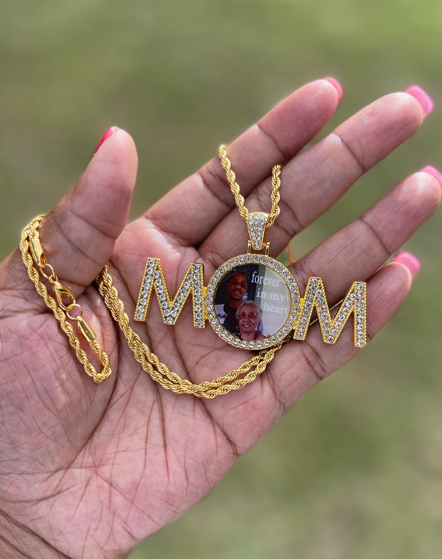 Customized Mom Pendant
